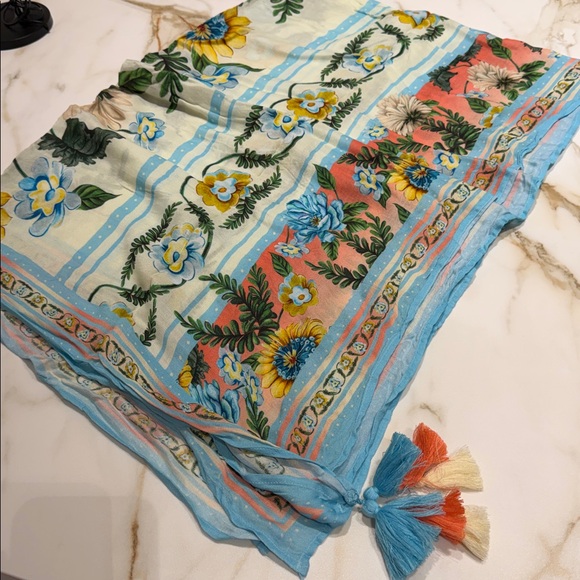 Agua Bendita Sarong Cover-Up - Picture 4 of 5